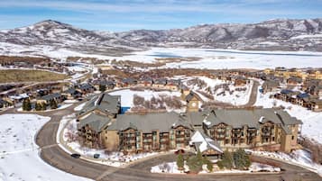 Condo (4 Bedrooms) | Servicio de la propiedad