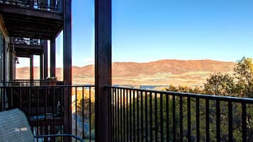 Condo (4 Bedrooms) | Vista desde la habitación