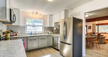7 Mi to Bighorn Nat’l Forest: Dog-Friendly Home