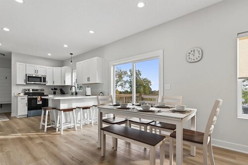 Brand New 2025 Home in Urbandale/Des Moines – Modern Comfort In Prime Location!