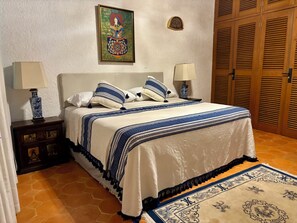 In-room safe, soundproofing, iron/ironing board, free WiFi - AVICENA HOTEL BOUTIQUE (Cuernavaca)