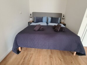 1 chambre, accès au Wi-Fi (inclus), literie fournie