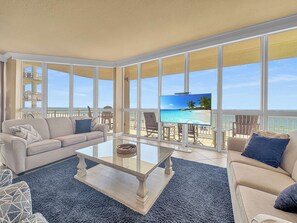 Condo, Multiple Beds, Balcony, Ocean View (Oceania 2) | Living area