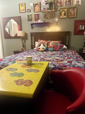 2 chambres, fer et planche à repasser, Wi-Fi, draps fournis