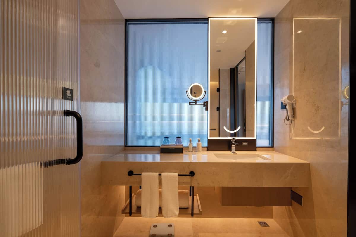 In-room safe, desk, iron/ironing board, free WiFi