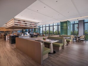 2 間餐廳;供應早餐
