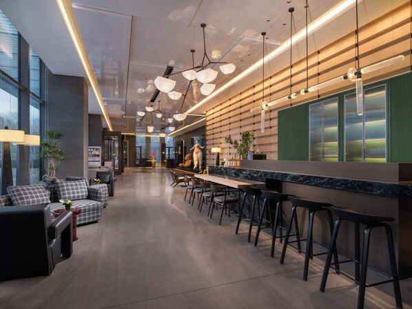 2 restaurants, breakfast served - Holiday Inn Beijing Daxing Centre by IHG (Daxing)