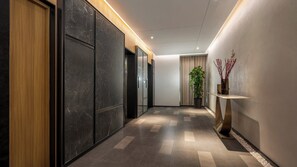 Elevator