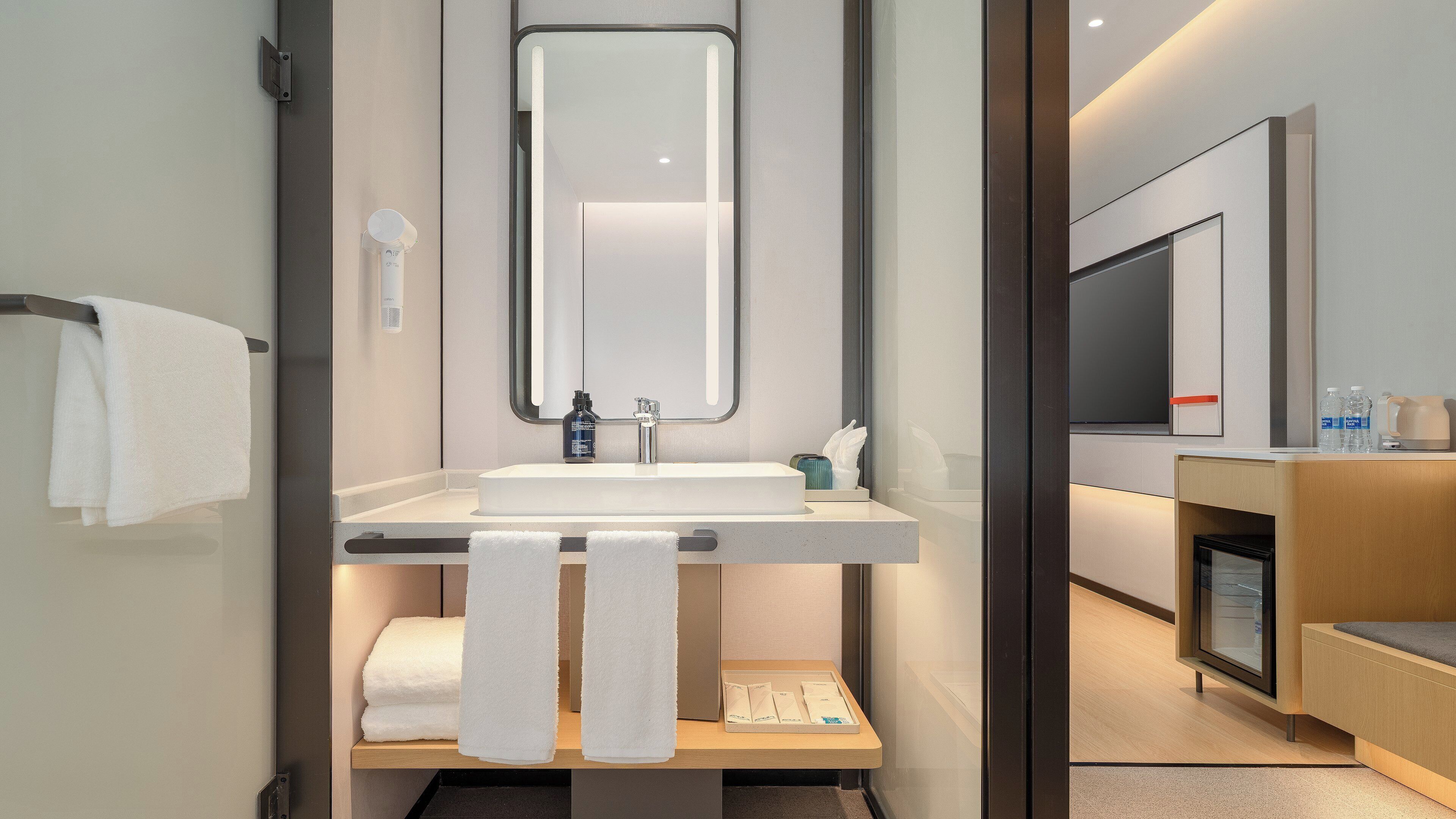 スタンダード ルーム ダブルベッド 2 台 | 客室の設備とサービス