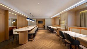 Breakfast served - Holiday Inn Express Shenzhen Sports Center by IHG (Shenzhen)