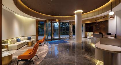 Holiday Inn Express Shenzhen Sports Center by IHG