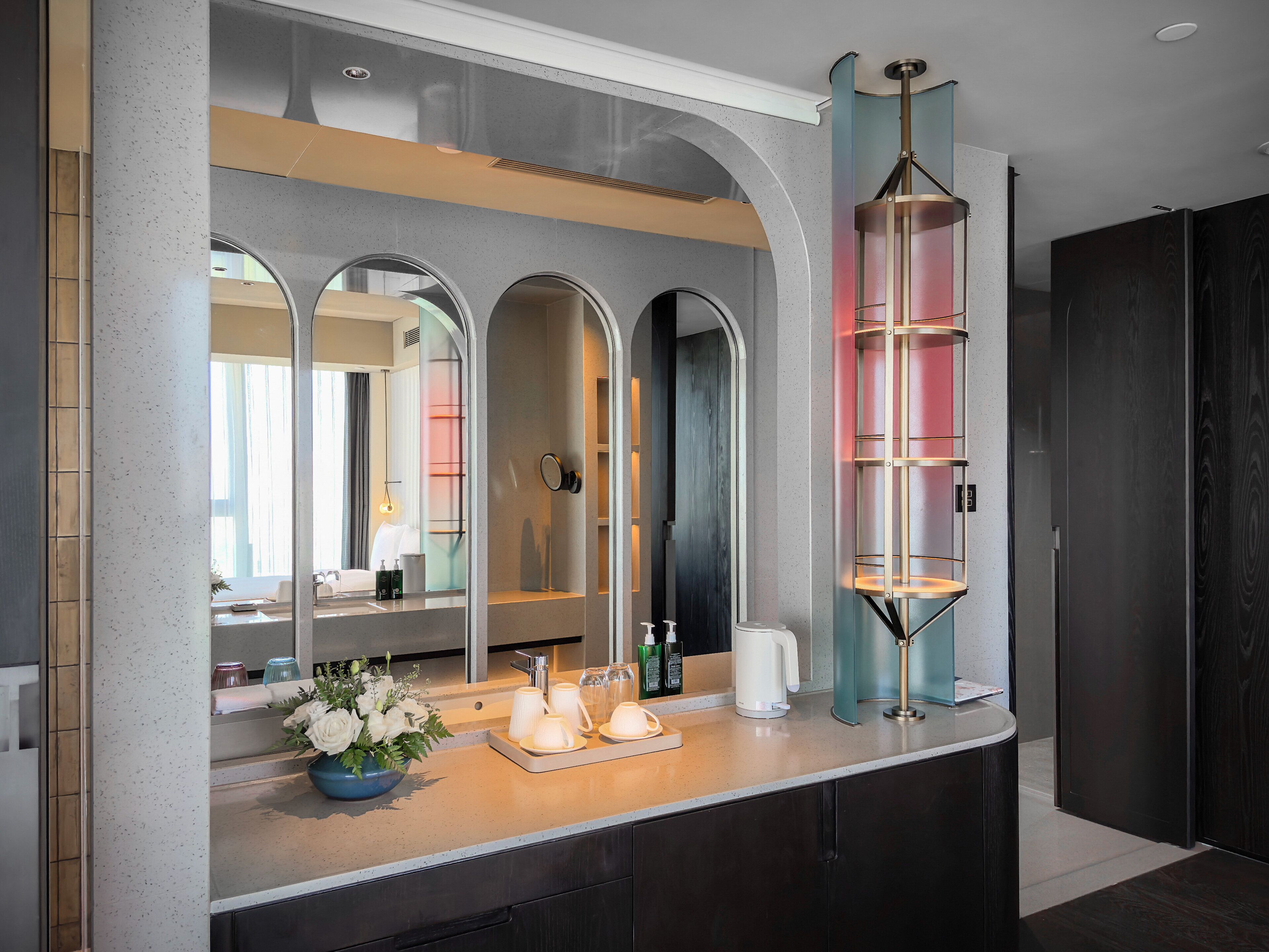 Minibar, caja fuerte, decoración individual