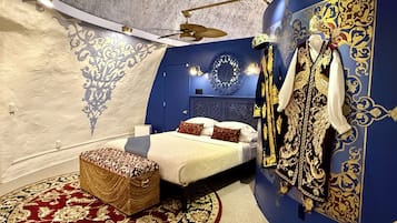 1 slaapkamer, een strijkplank/strijkijzer, internet, beddengoed