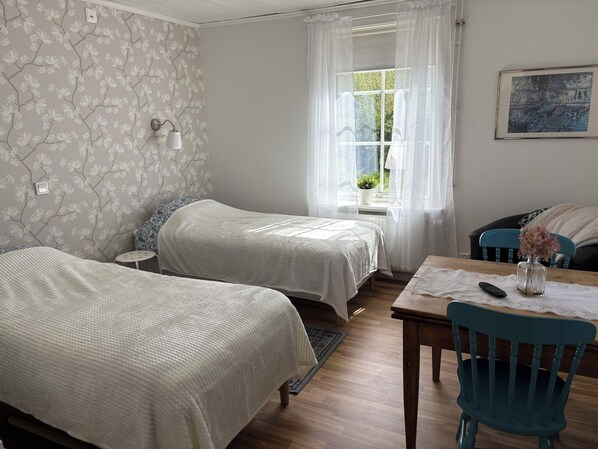 1 chambre, accès au Wi-Fi (inclus), literie fournie