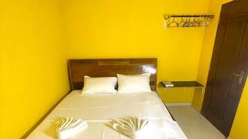 2 chambres, fer et planche Ă  repasser, Wi-Fi gratuit, draps fournis
