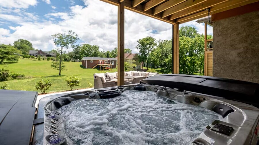 Downtown Brevard Retreat &Cyclists Dream