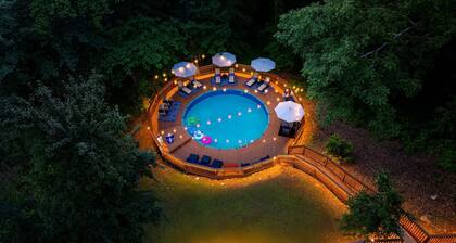 ATL Cascade Oasis - Pool Spa Arcade Pool Tbl