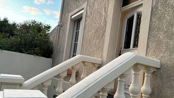 DĂ©tail de lâextĂ©rieur