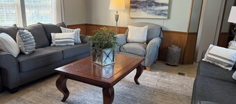 2-bedroom mobile home in fabulous Fair Play, near I-85 and Clemson Univ