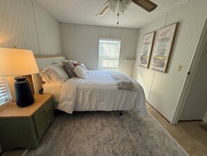 2 dormitorios, tabla de planchar con plancha, wifi y ropa de cama
