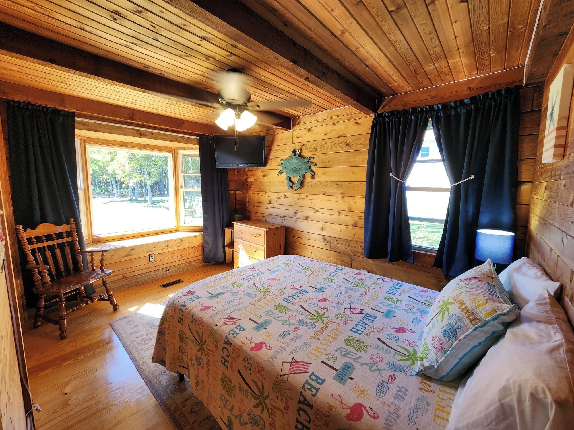 3 dormitorios, tabla de planchar con plancha, wifi y ropa de cama