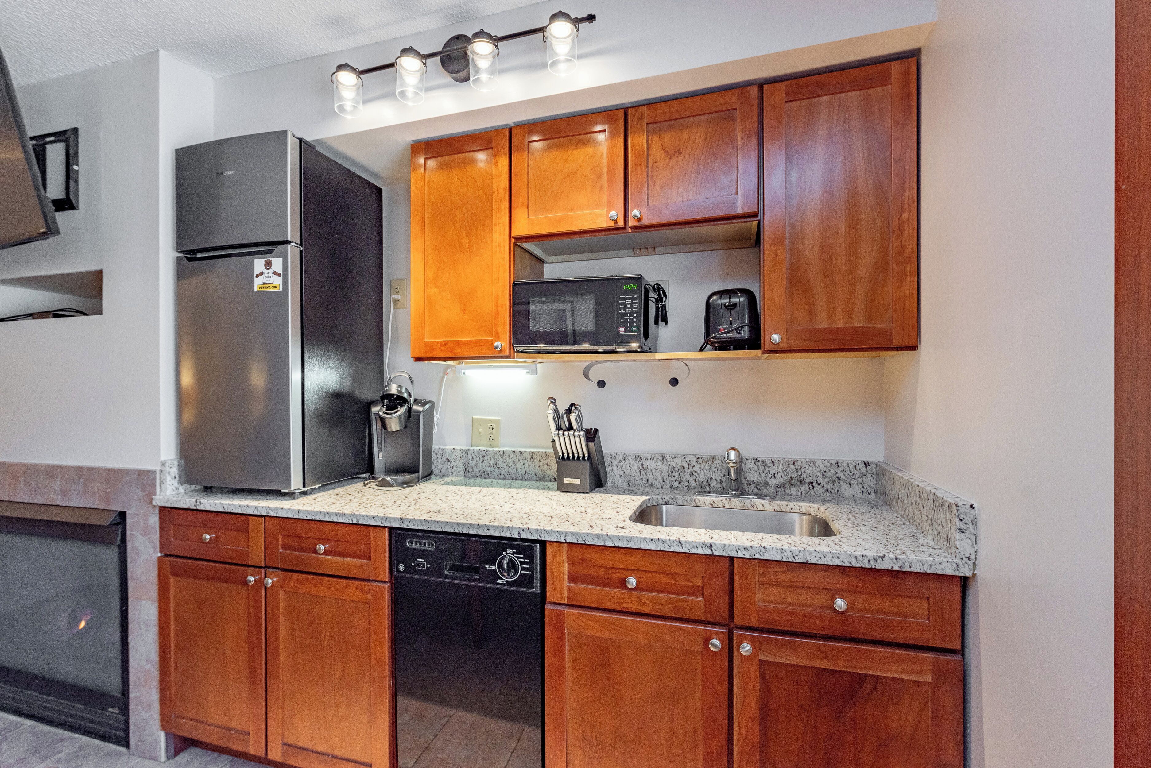 Lave-vaisselle, cafetière/bouilloire