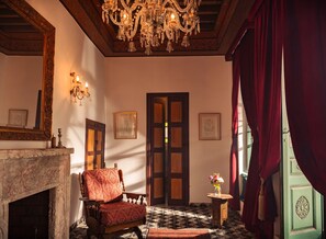 Suite, Non Smoking, Courtyard View | Free WiFi