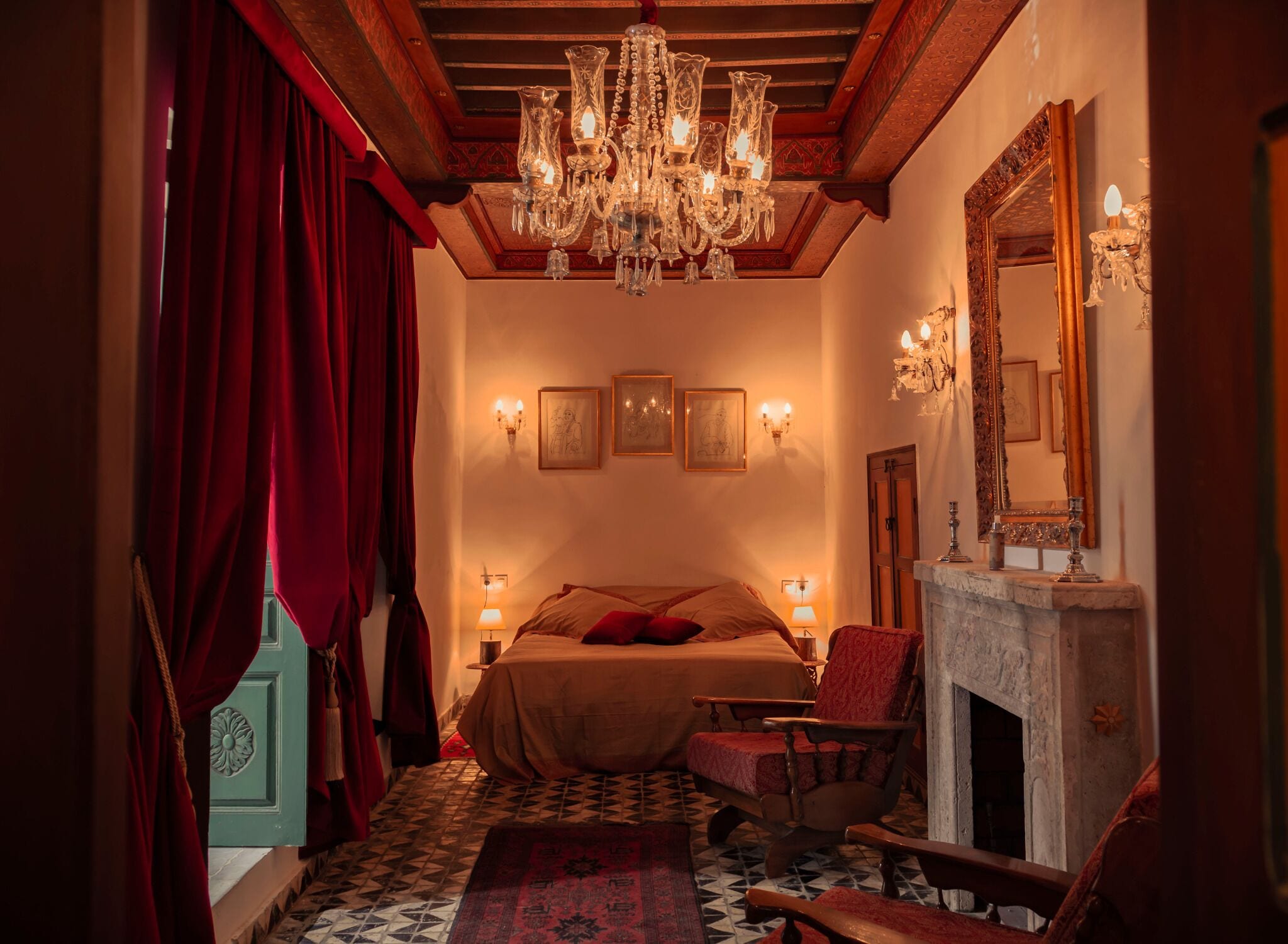 Suite, no fumadores, vistas al patio | Wifi gratis