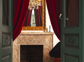 Suite, Non Smoking, Courtyard View | Free WiFi
