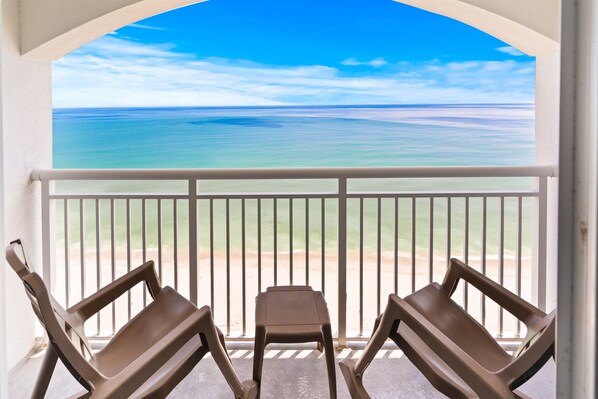 Property grounds - Fall Special! Beachfront Penthouse! Heated Indoor Pools! Golfer's Retreat! (Myrtle Beach)