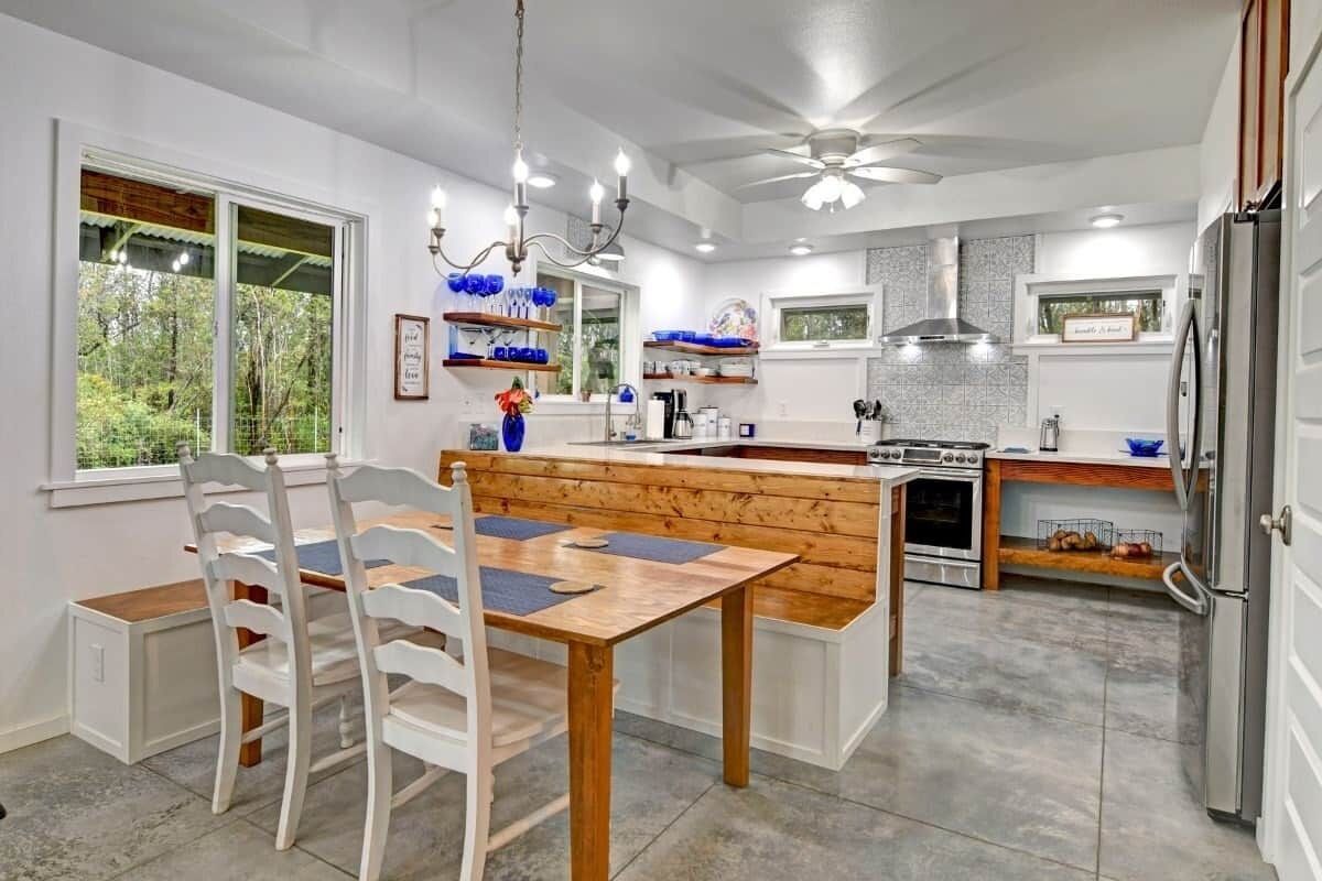 雪櫃、微波爐、焗爐、爐具