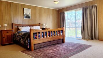 5 bedrooms, free WiFi