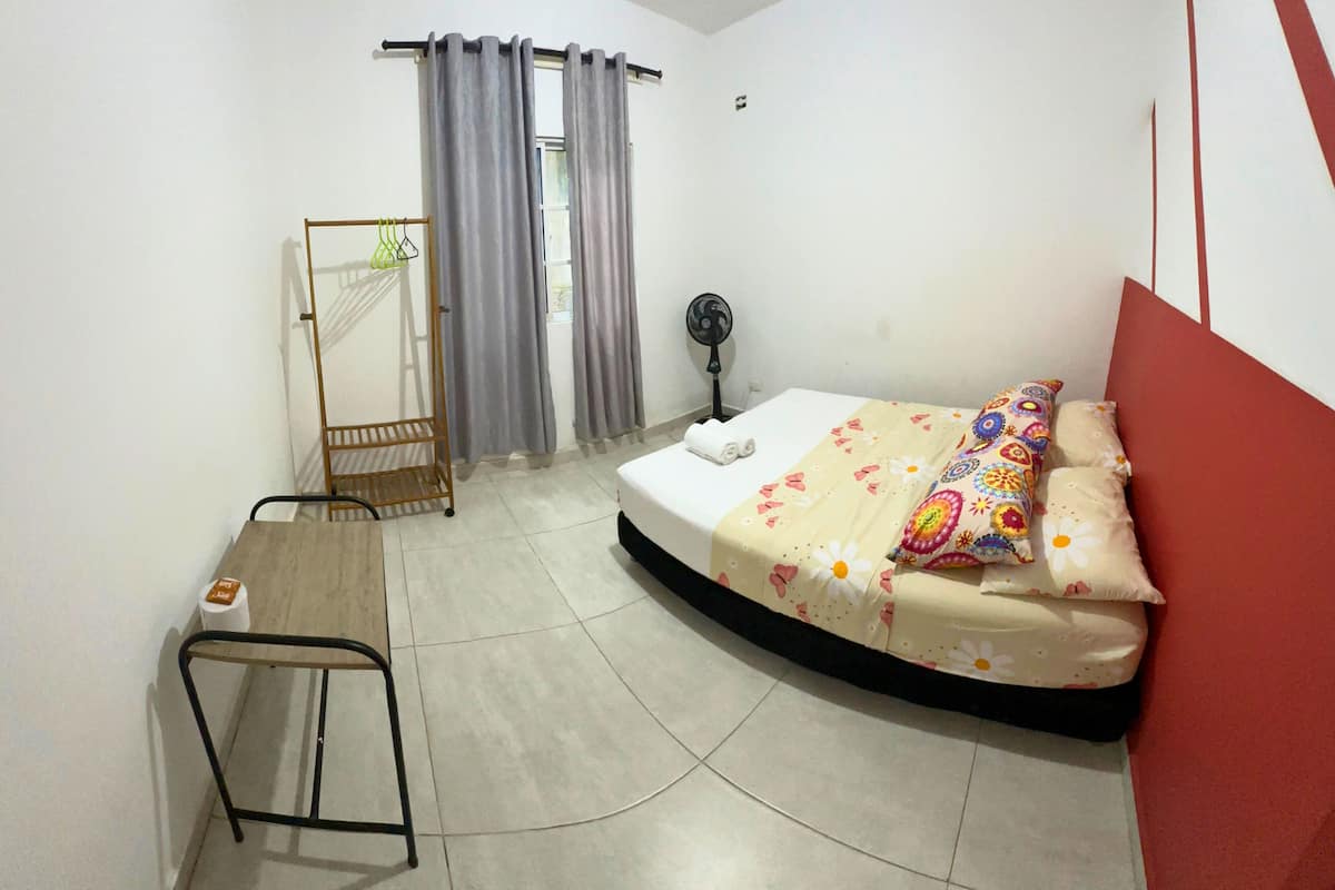 Double Room | Free WiFi, wheelchair access