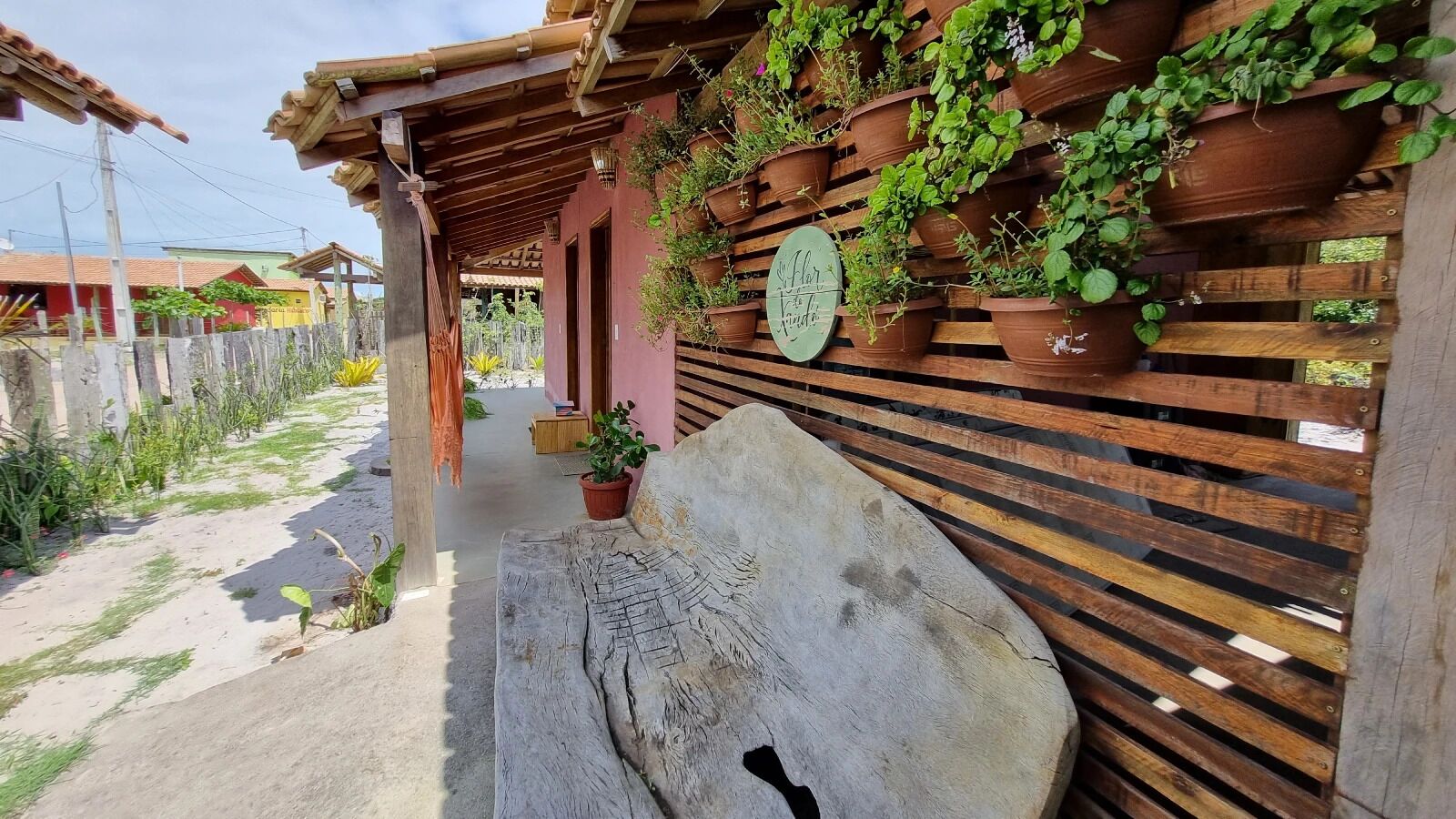 舒适套房 | 免费 WiFi