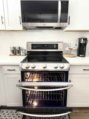 Microwave, stovetop, dishwasher