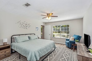 3 bedrooms, WiFi, bed sheets