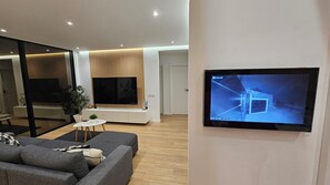 Una televisión