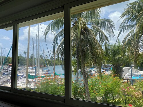 T2 apartment with mezzanine in the Marina, 3 minutes from the beach