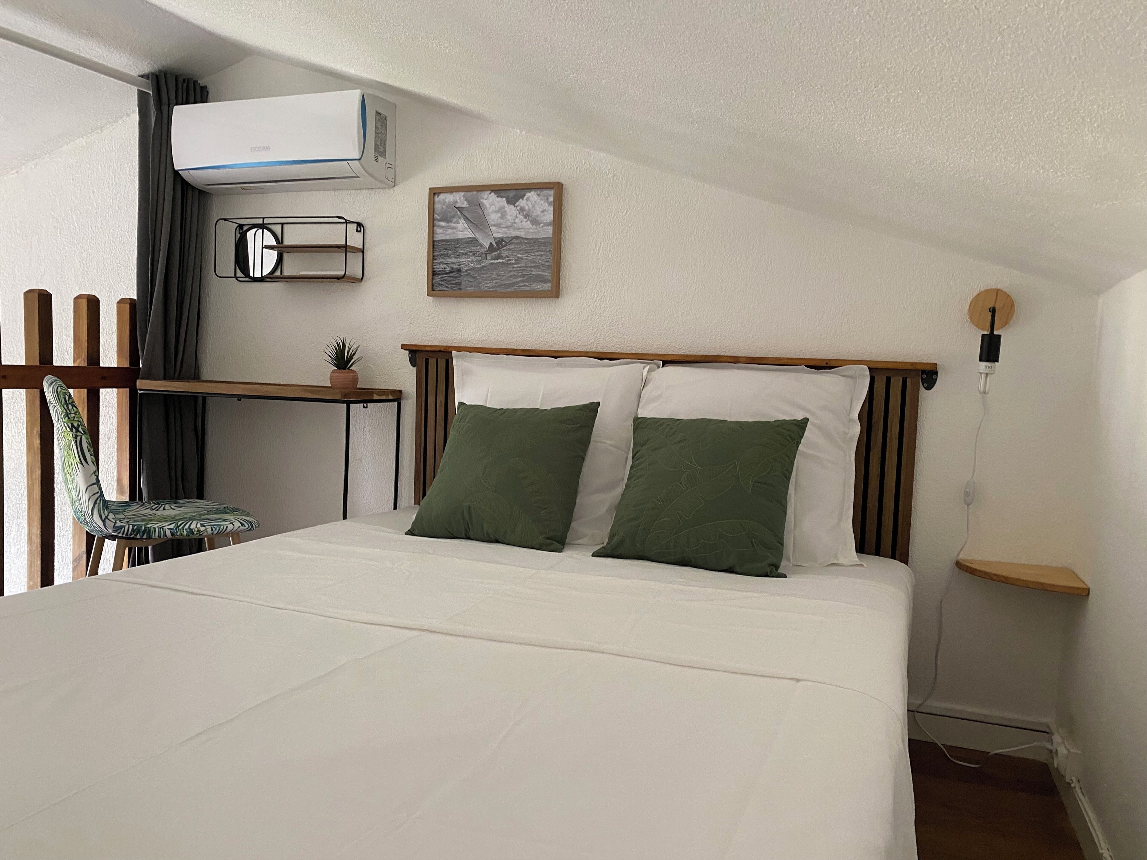 2 slaapkamers, een strijkplank/strijkijzer, wifi, beddengoed