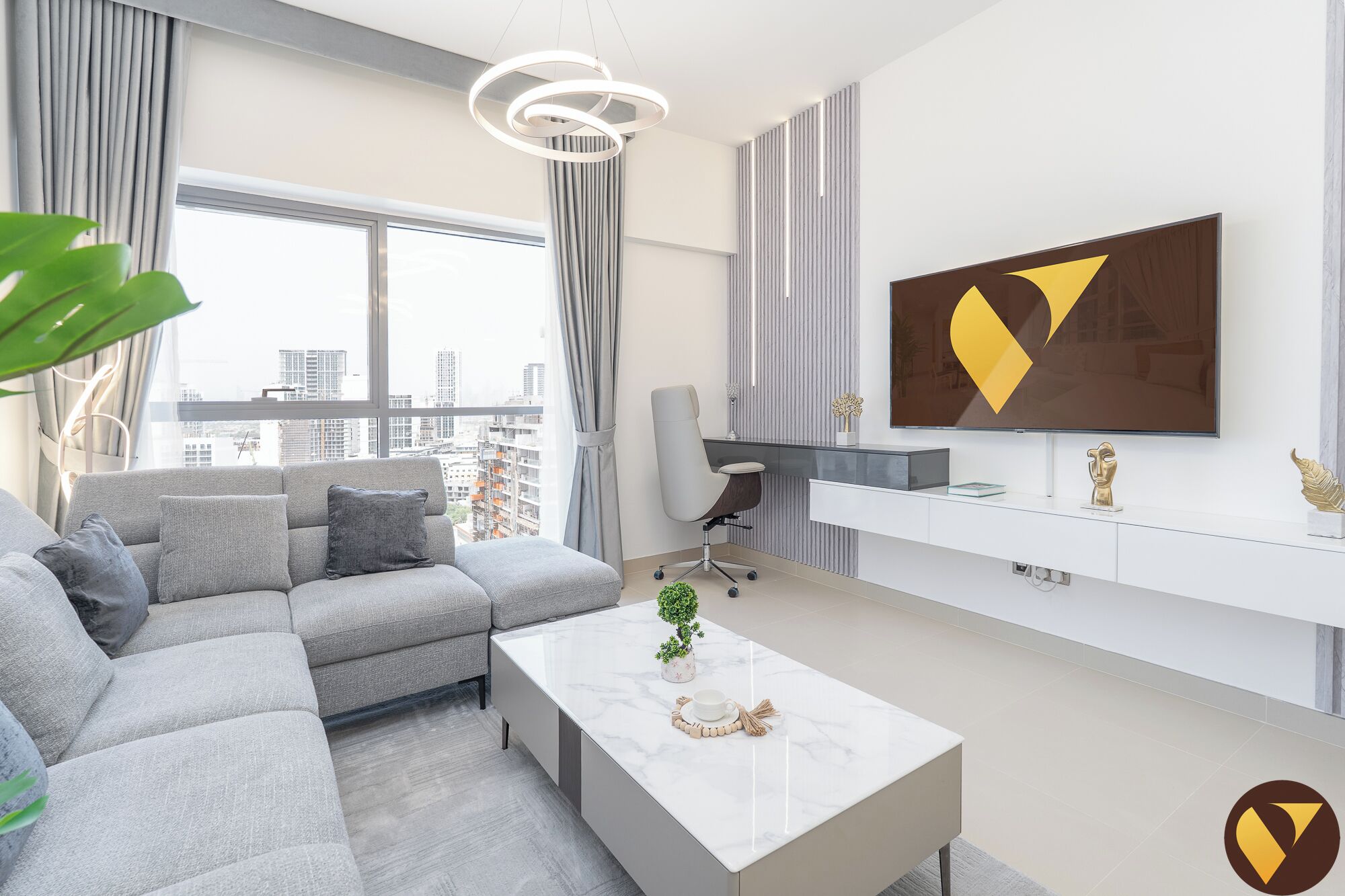 Luxury Apartment, Balcony, City View | Iron/ironing board, cribs/infant beds, free WiFi, bed sheets