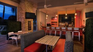 بار (في المنشاة)