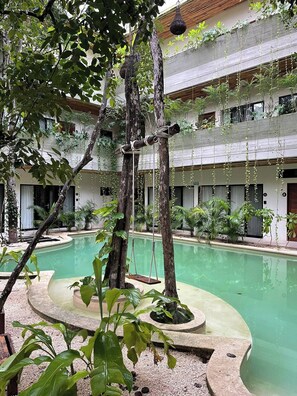Piscine extérieure