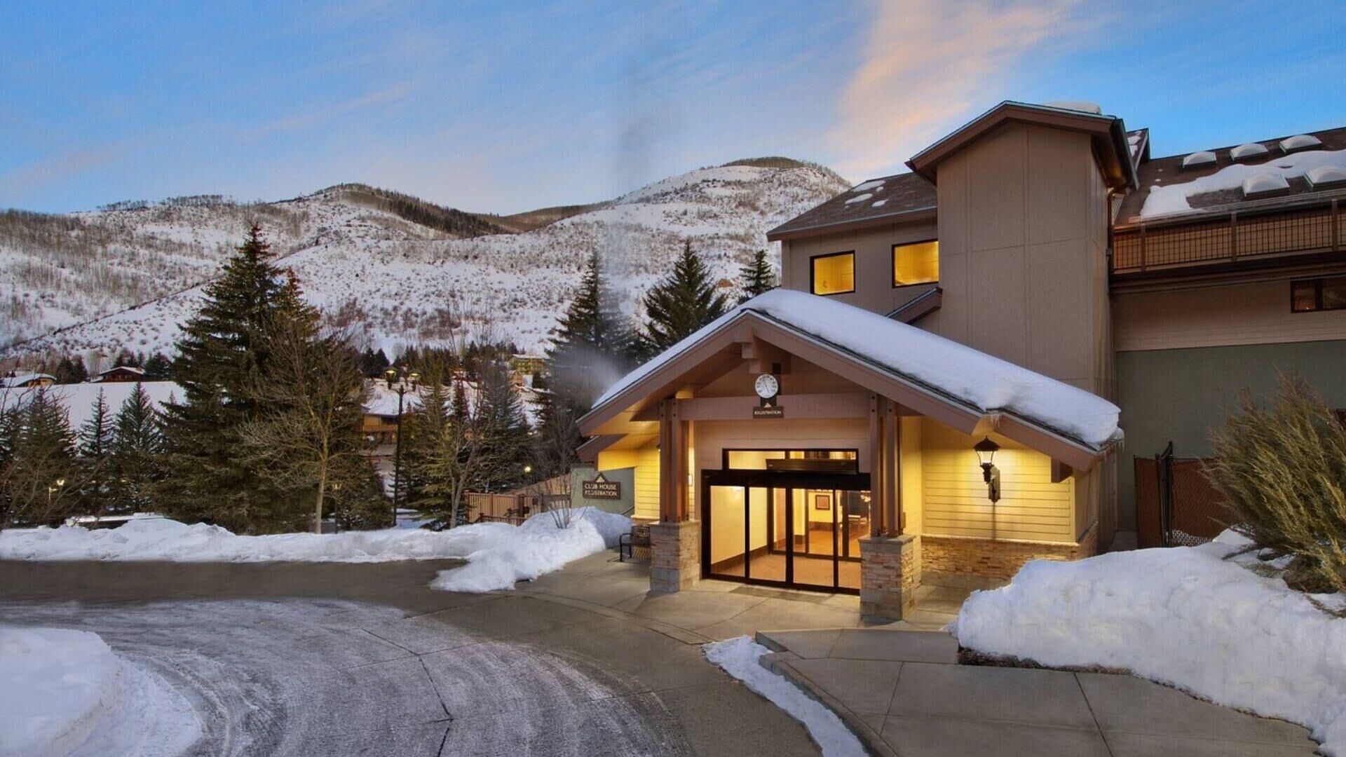 المنشأة من الخارج