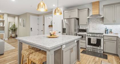 NEW Stylish 5-Bed, 3-Bath Home Near Downtown with EV Charger