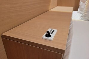 Room - Wink @ Perak Road (Singapore)