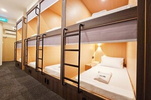 Room - Wink @ Perak Road (Singapore)