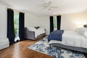 3 Schlafzimmer, kostenloses WLAN, Bettwäsche