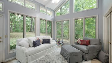 Smart-tv, pejs, bøger