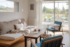 TV - Le Petit Civry - SAINT JULIEN DE CIVRY (SAINT JULIEN DE CIVRY)