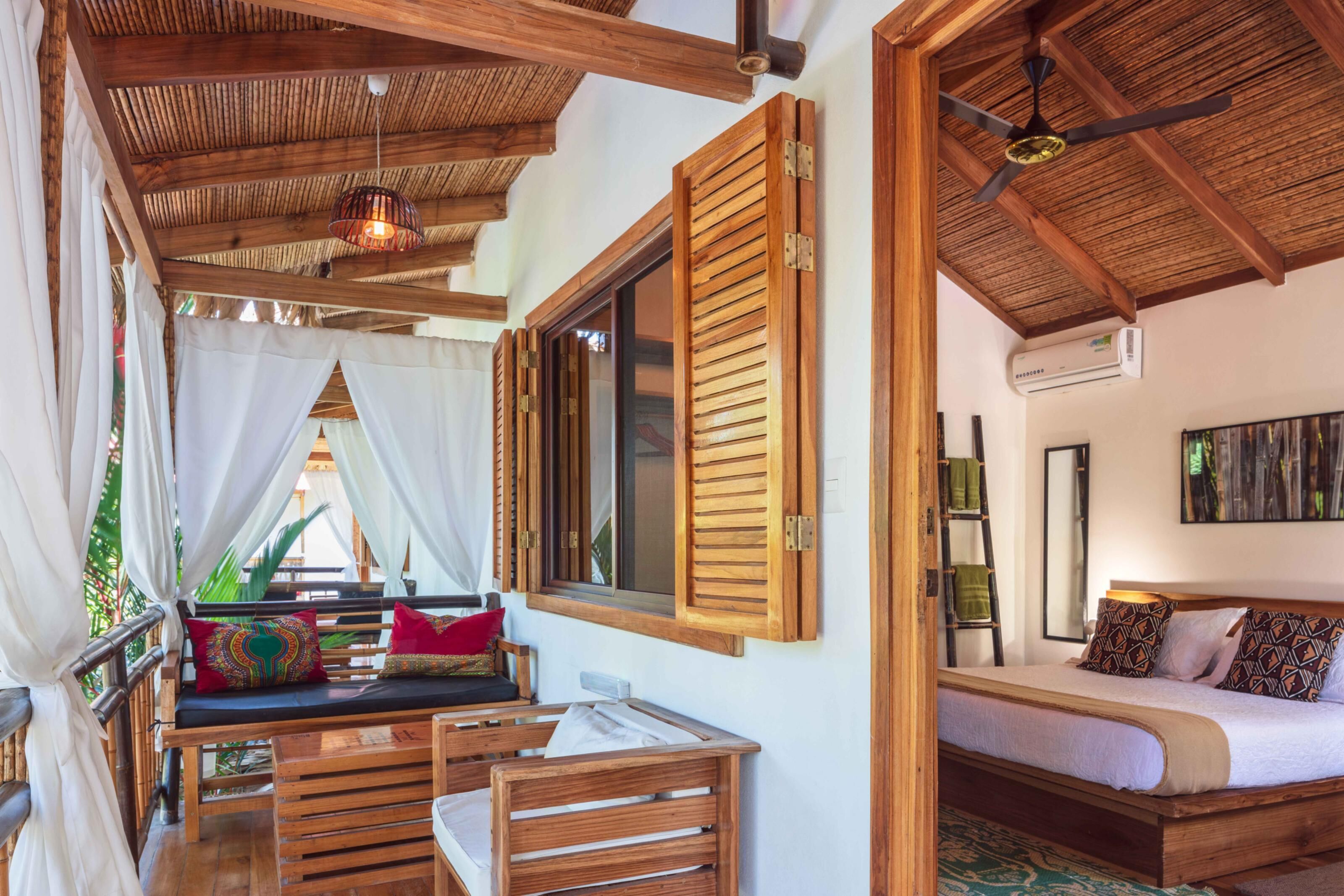 6 bedrooms, WiFi, bed sheets